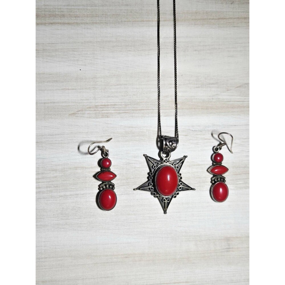 Vintage 925 Sterling Silver Red Coral Star Pendant 18” Necklace Earrings Set